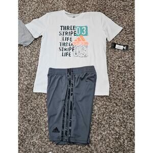 New Boys Adidas Set Size 10/12 Medium